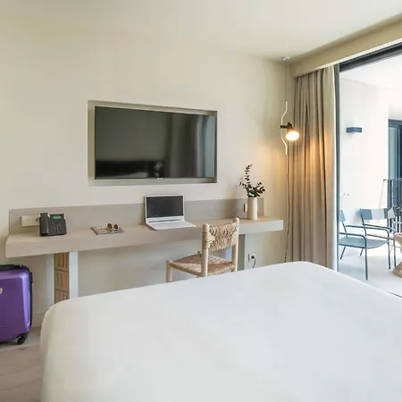 מלון Mercure בנידורם