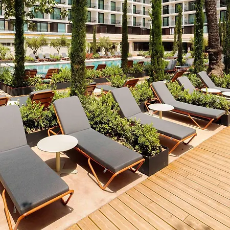 Mercure 4* בנידורם